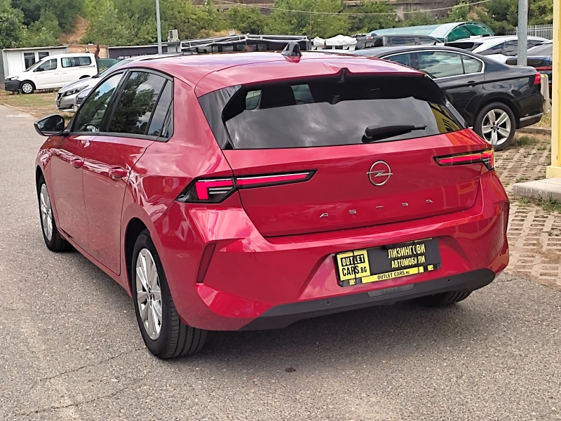 Opel Astra 1.2 Business Edition 130hp, снимка 4 - Автомобили и джипове - 51354735