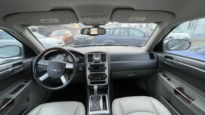 Chrysler 300c 3.5I KLI AVT., снимка 11 - Автомобили и джипове - 51094996
