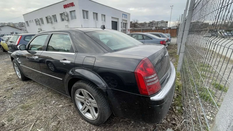 Chrysler 300c 3.5I KLI AVT., снимка 5 - Автомобили и джипове - 51094996