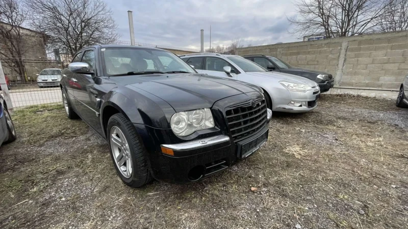 Chrysler 300c 3.5I KLI AVT., снимка 4 - Автомобили и джипове - 51094996
