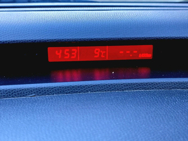 Suzuki Swift 1.3 Бензин Газ, снимка 8 - Автомобили и джипове - 52792558