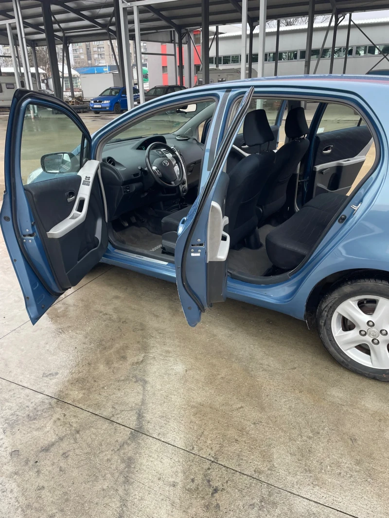Toyota Yaris 1.4 D-4D KLIMATRONIK 90 k., снимка 13 - Автомобили и джипове - 53192466