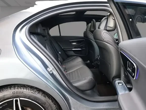 Mercedes-Benz C 300 de = AMG Line = Night Package Гаранция, снимка 12 - Автомобили и джипове - 54677755