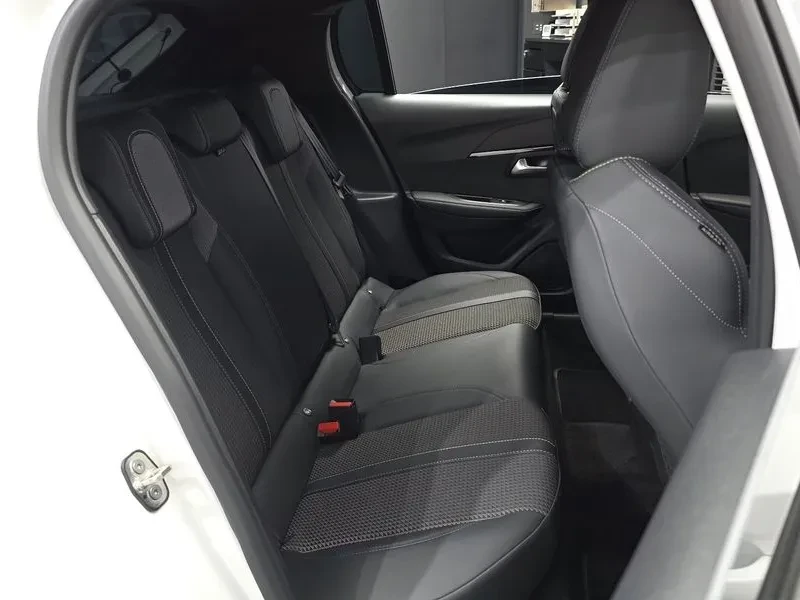 Peugeot 208 GT - ���� 30% ����� | Mobile.bg � ����������� 12