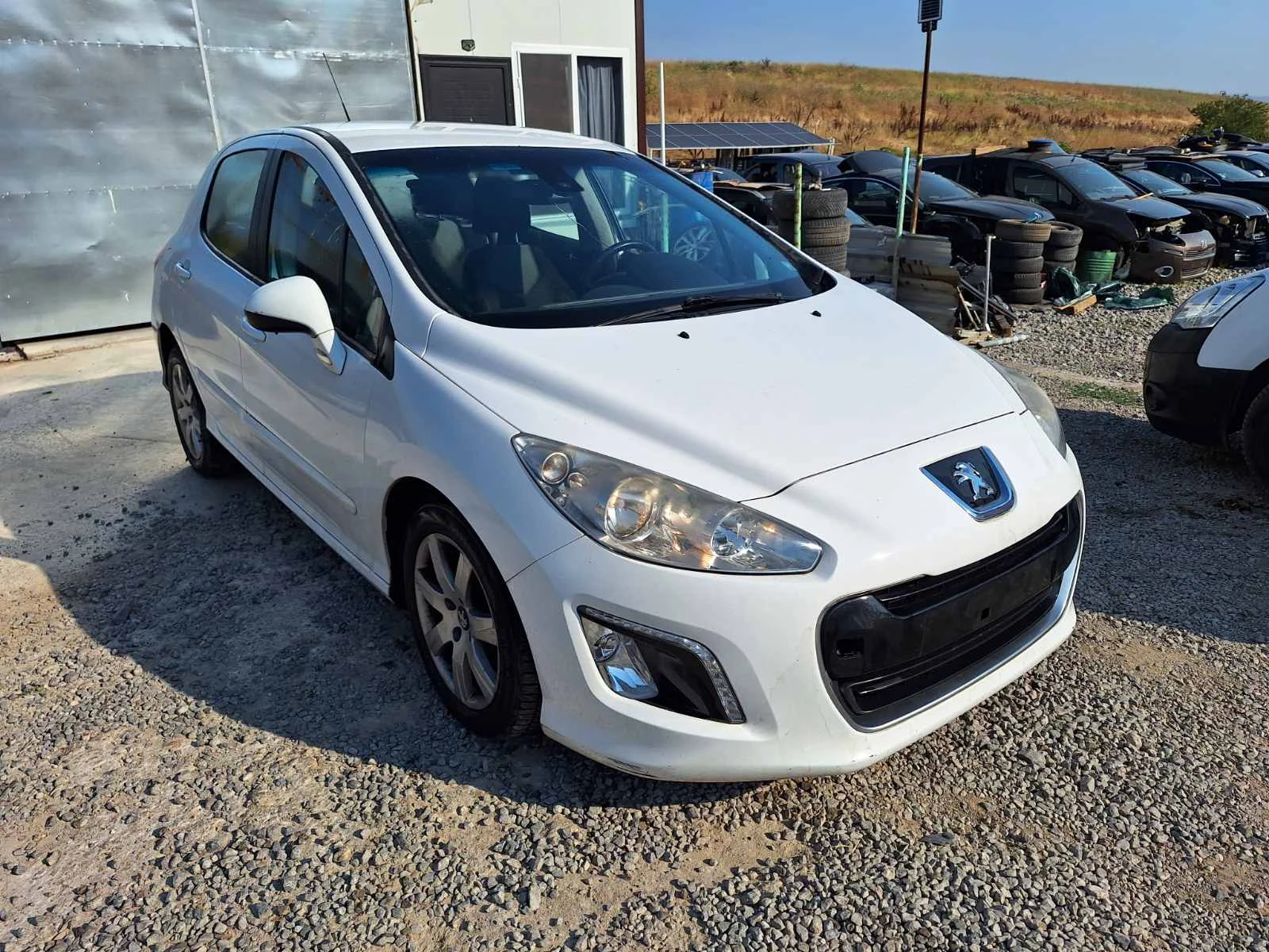 Peugeot 308 1.6 120кс - [1] 