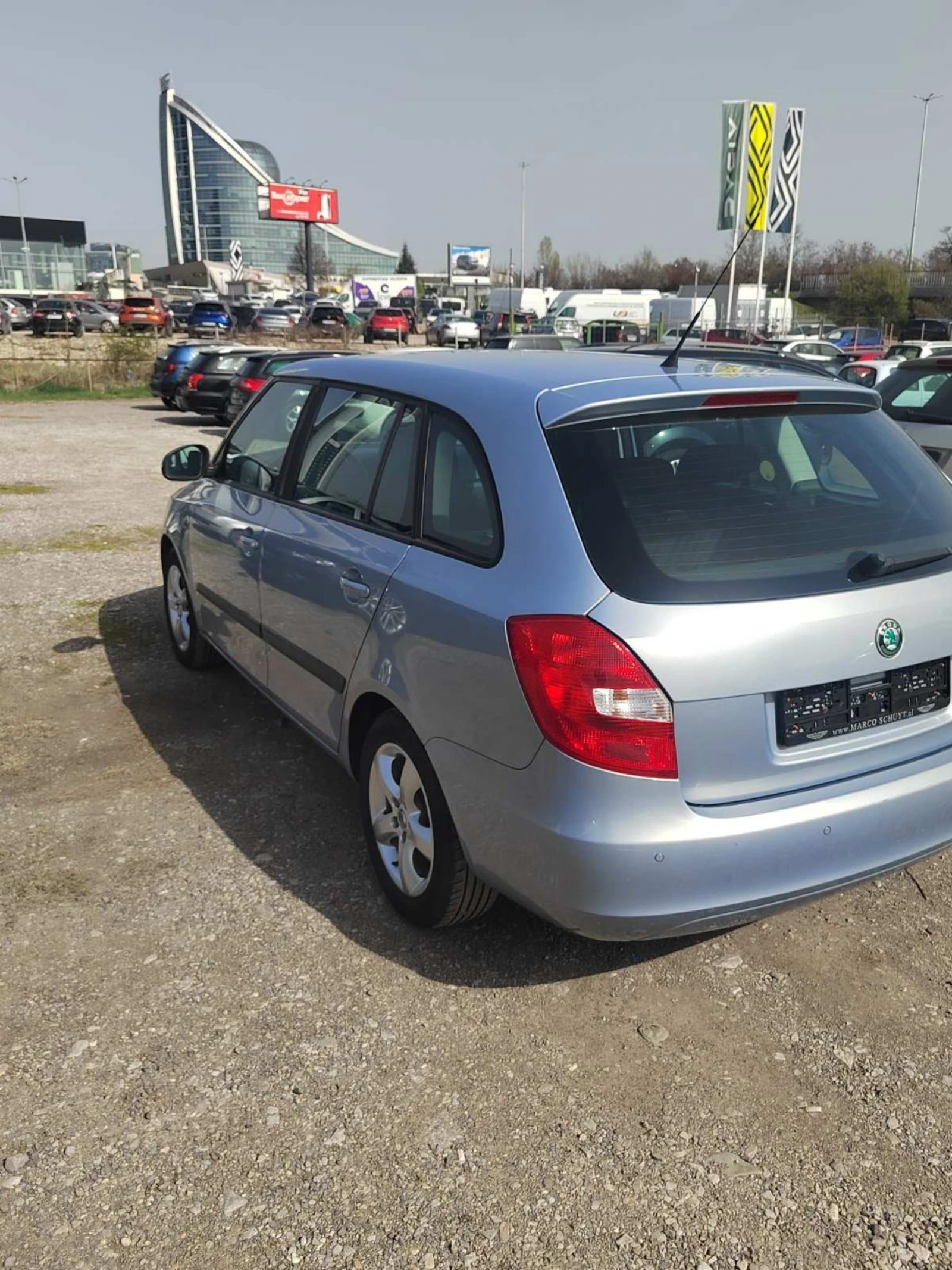 Skoda Fabia 1.2 TDI evro5 - изображение 5