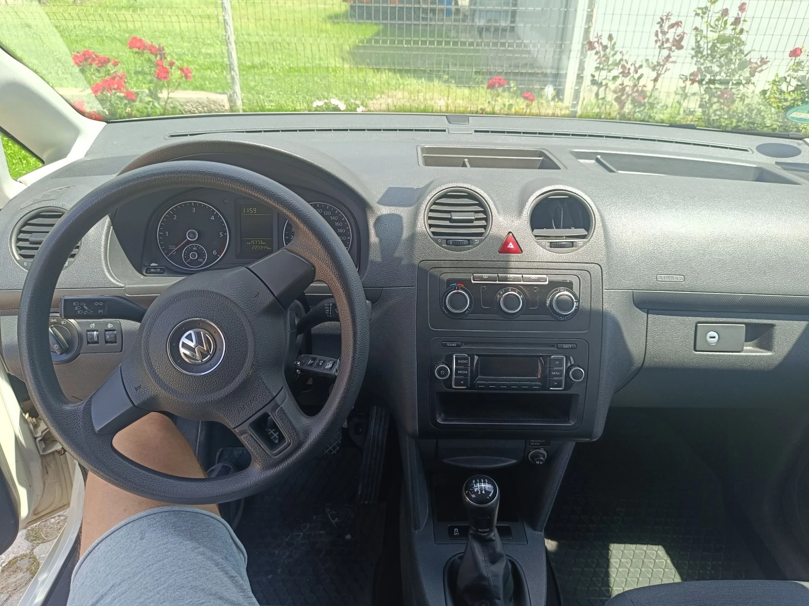 VW Caddy 5    | Mobile.bg   11