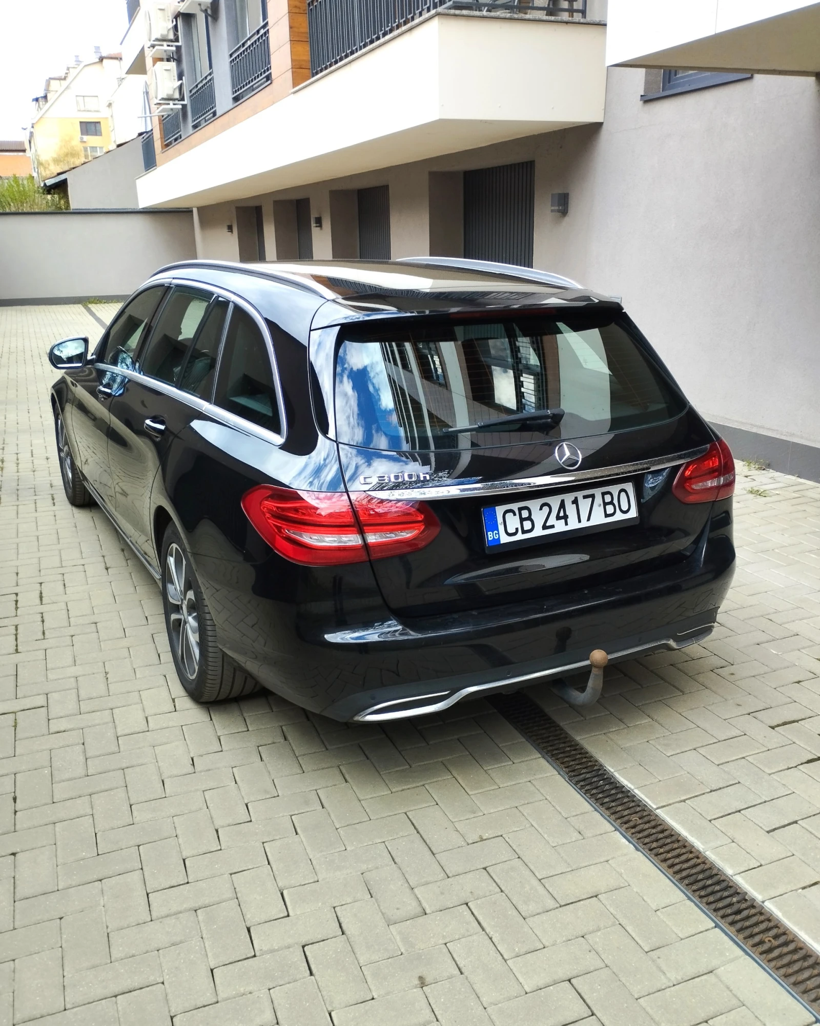 Mercedes-Benz C 300 HYBRID - изображение 4
