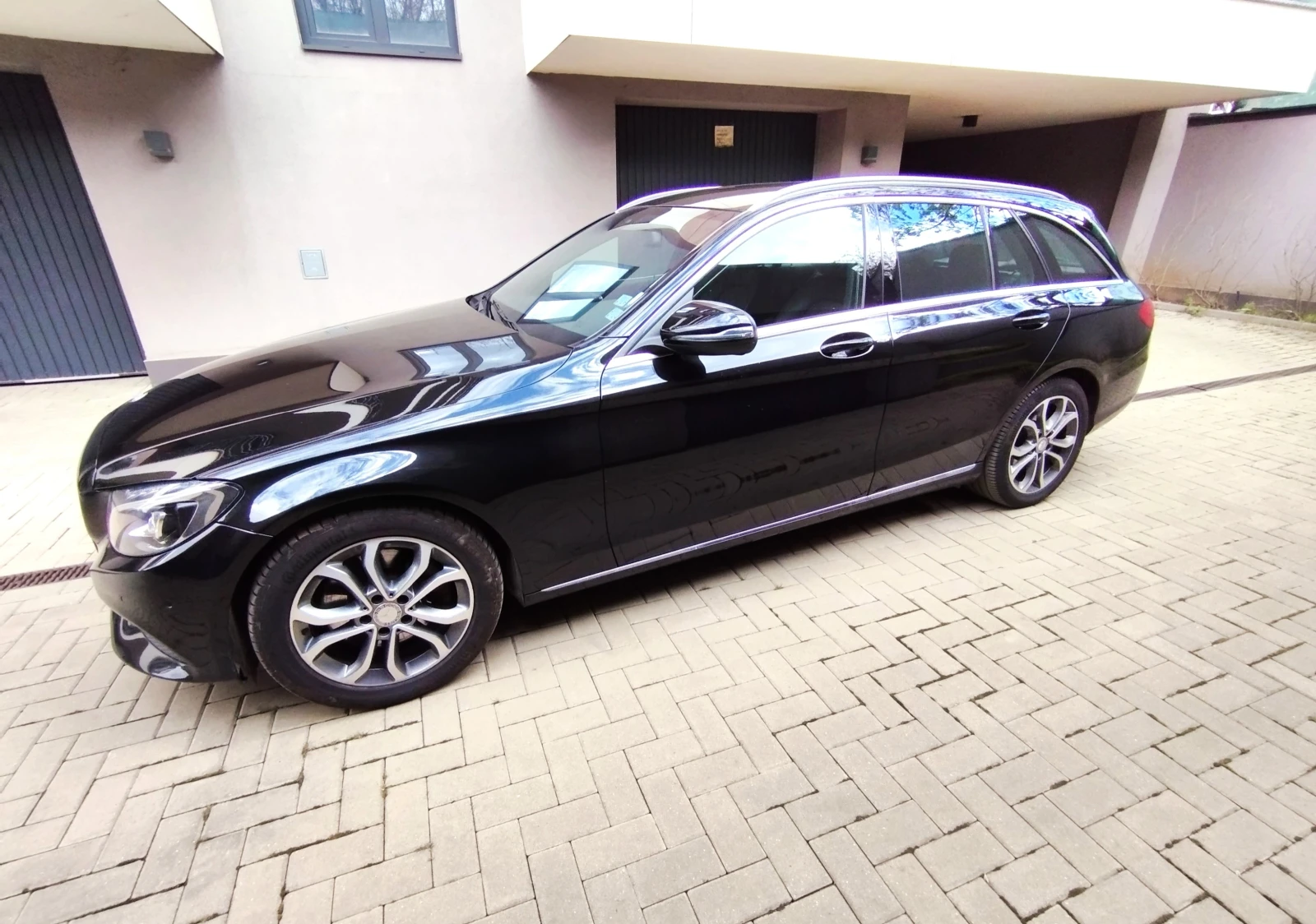 Mercedes-Benz C 300 HYBRID - изображение 3