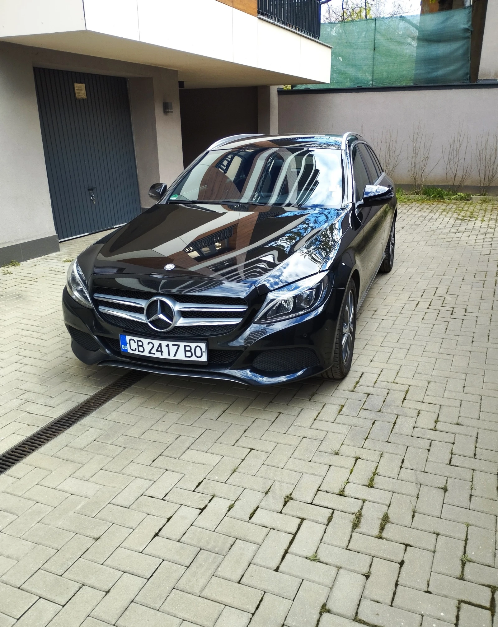 Mercedes-Benz C 300 HYBRID - изображение 2