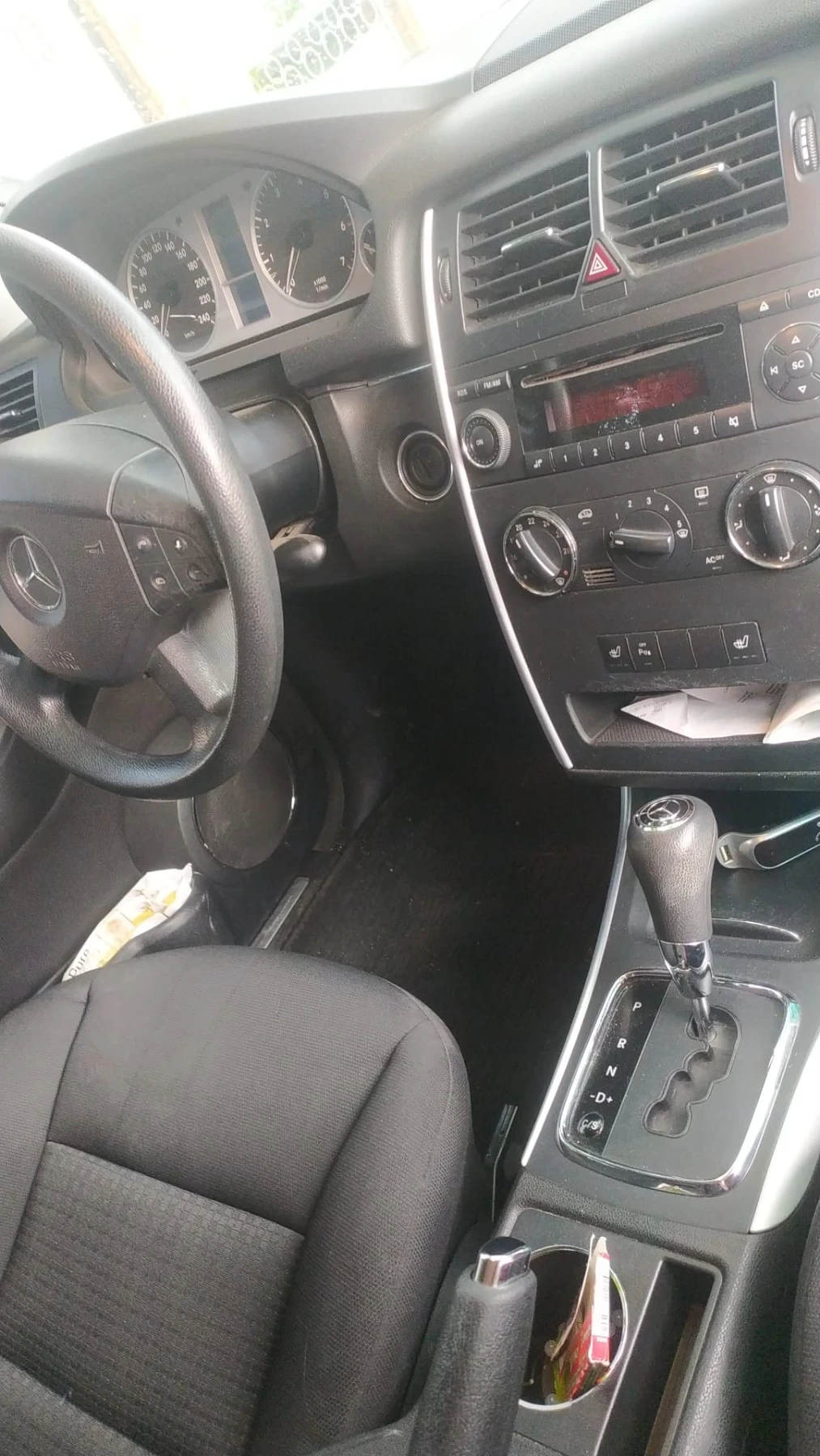 Mercedes-Benz 200 В200 - изображение 2