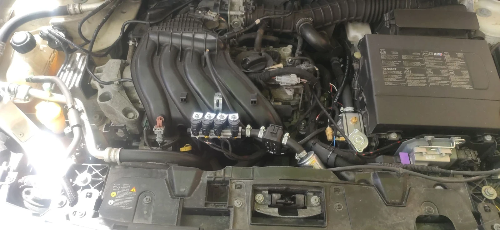 Renault Fluence 1, 6 16V SCe  - изображение 6