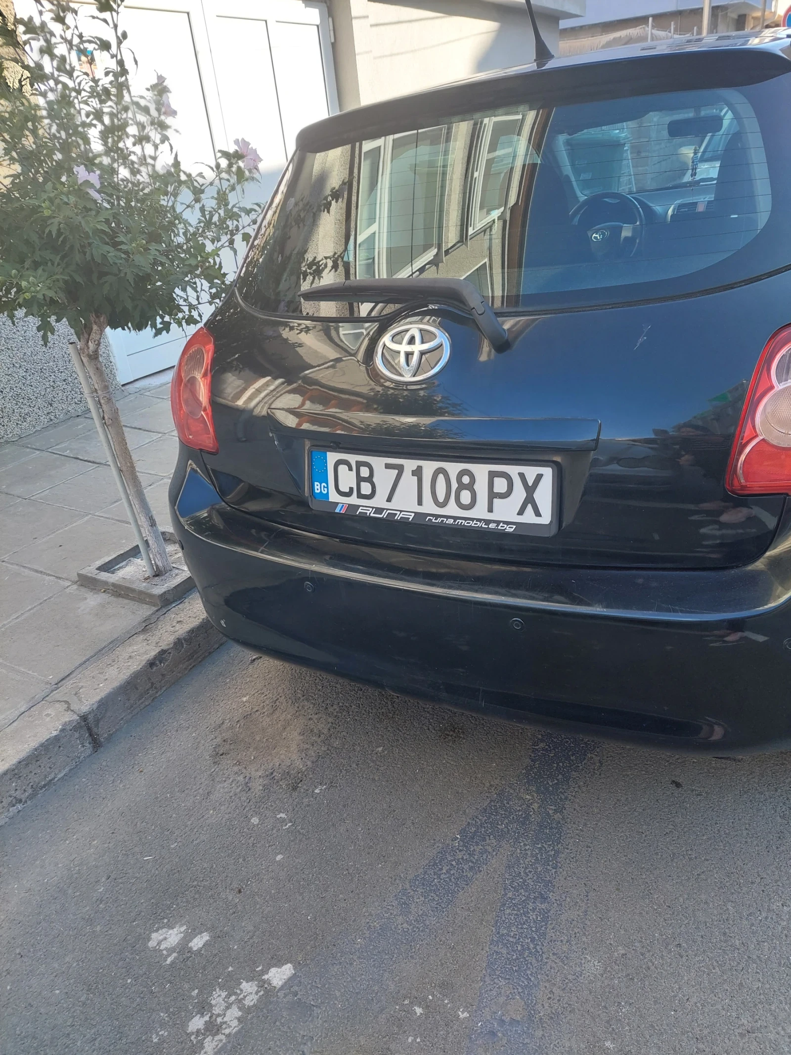 Toyota Auris  - изображение 3