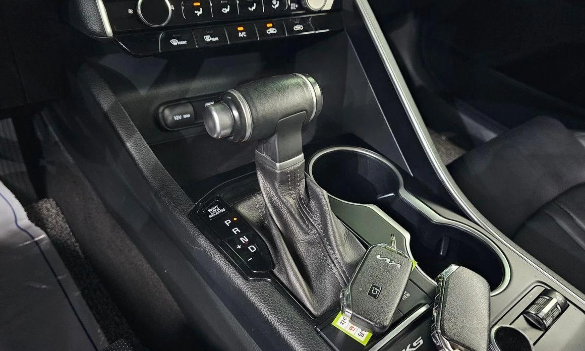 Kia K5 2.0 LPG Strandard * НАЙ-ДОБРА ЦЕНА В БЪЛГАРИЯ*  - изображение 8