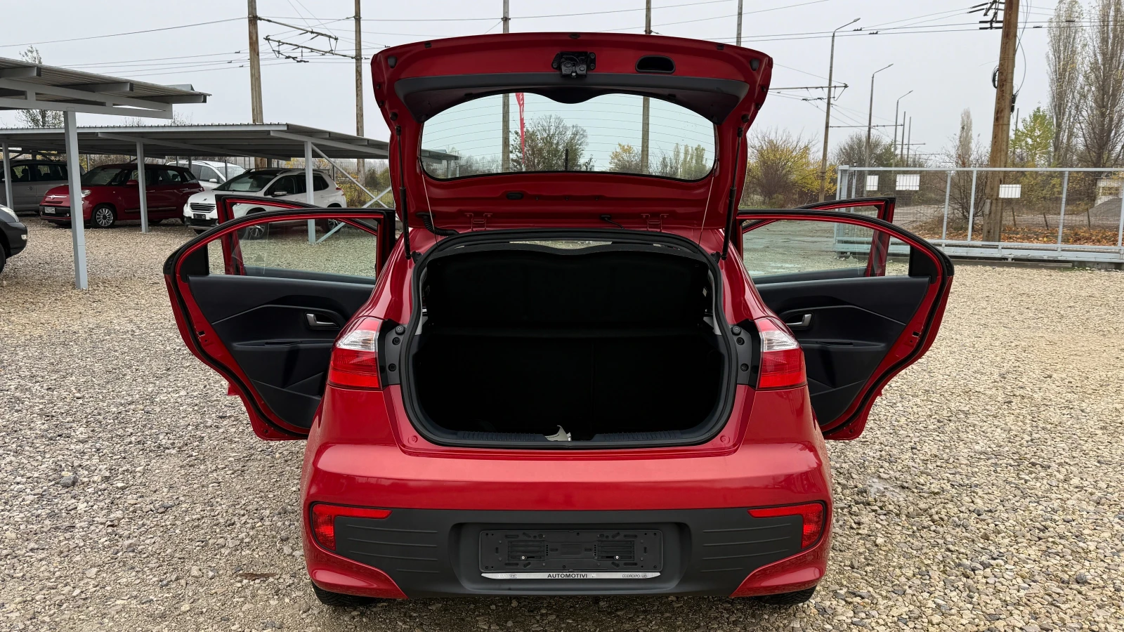 Kia Rio 1.2-84-EURO 6B-NAVI--   | Mobile.bg   9