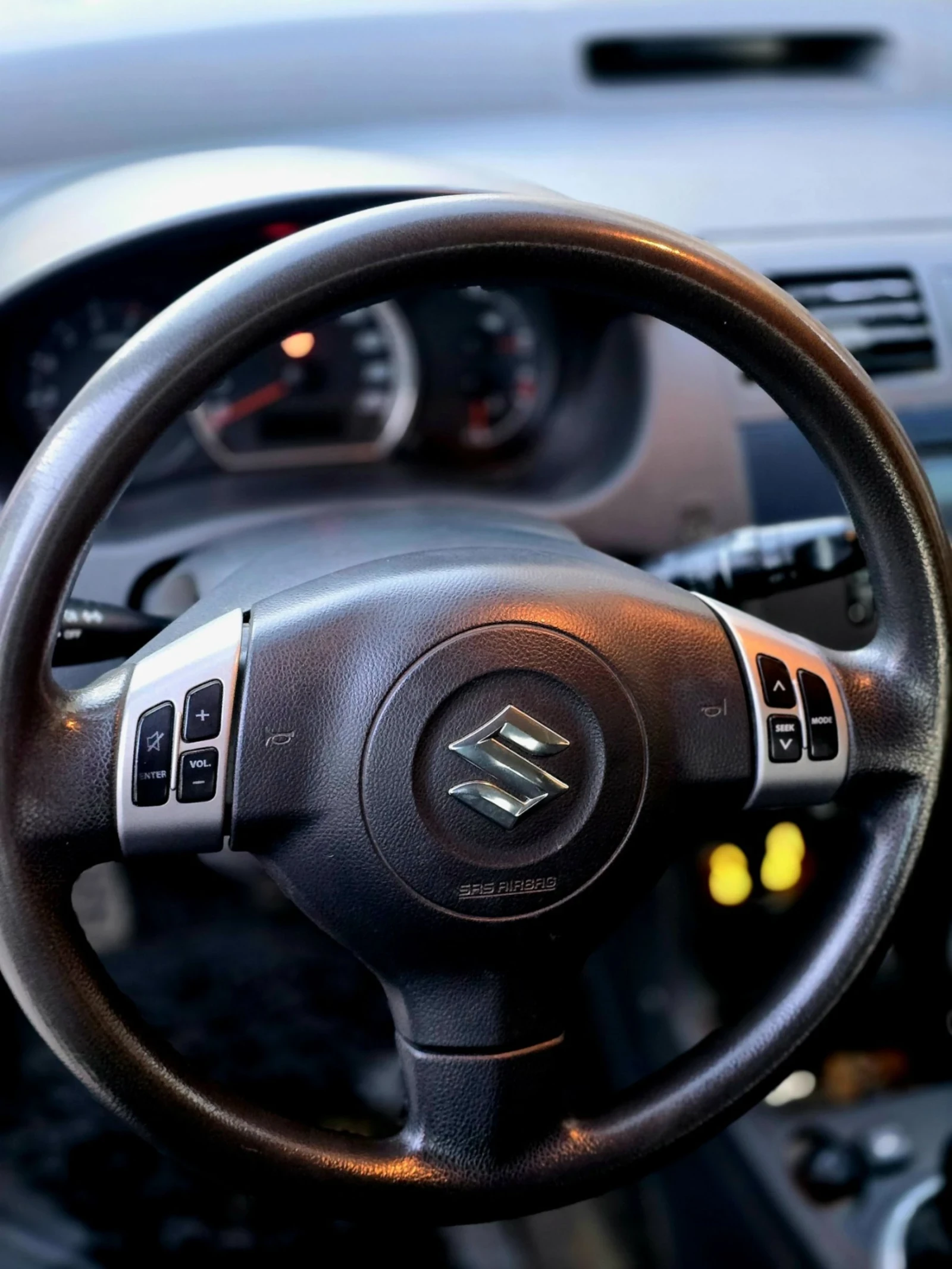 Suzuki Swift 1.3 ������ ��� | Mobile.bg � ����������� 5