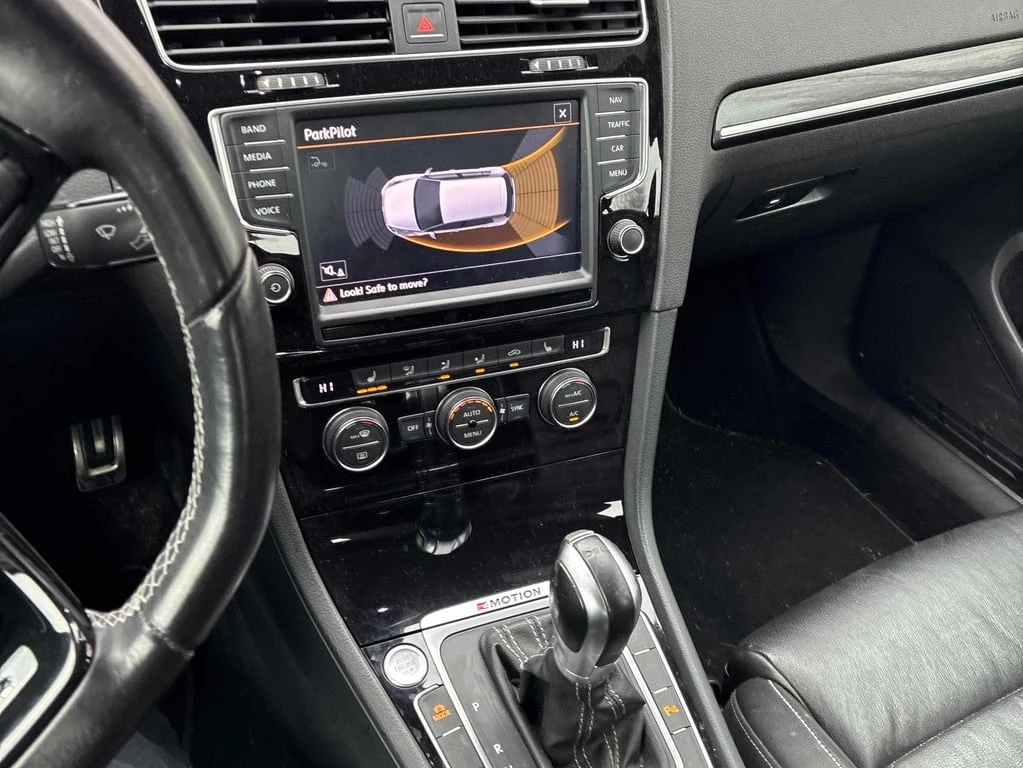 VW Golf R 2016 5dr HB DSG * CARFAX * БЕЗ ПЪРВОНАЧАЛНA - изображение 9