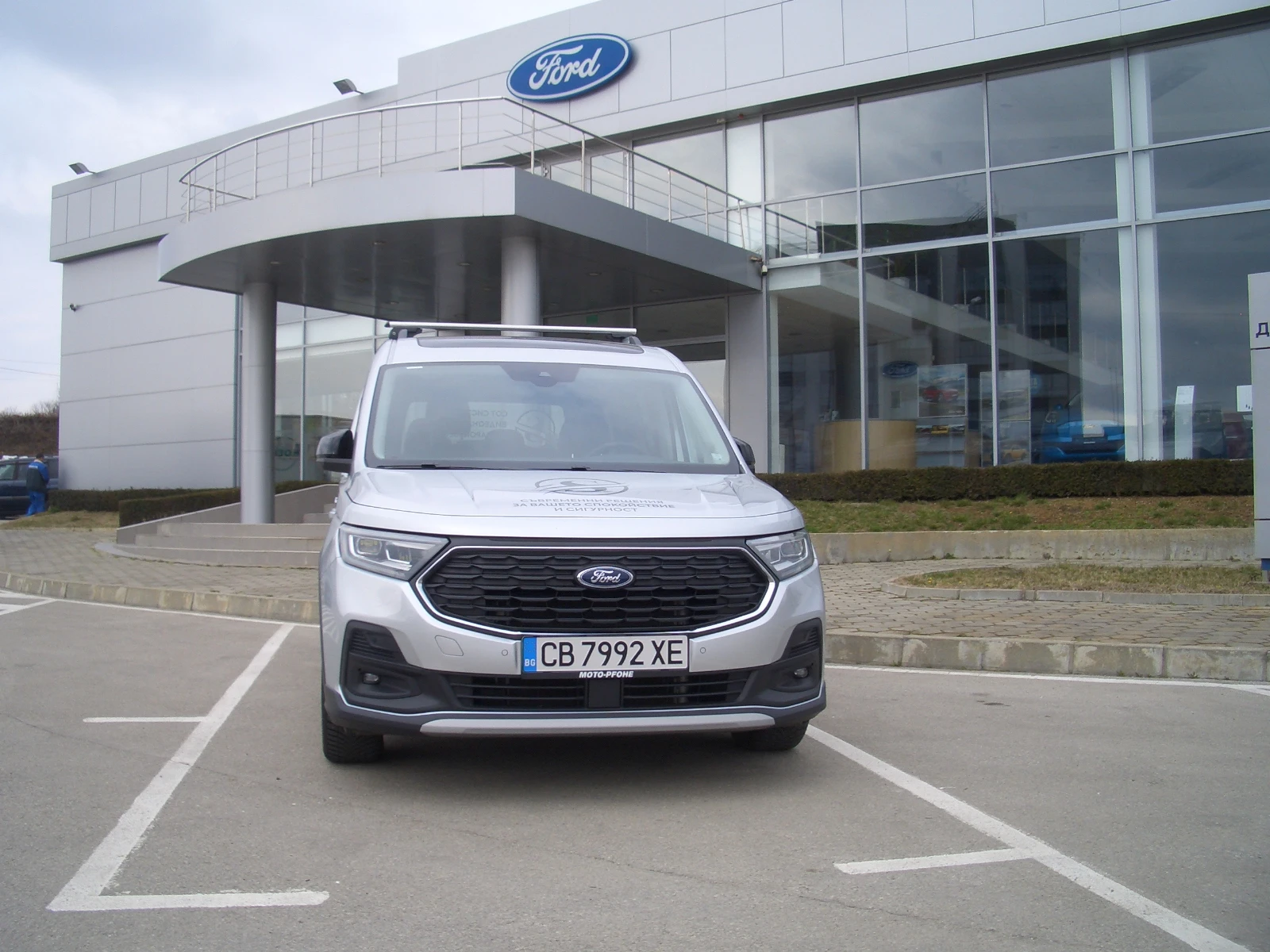 Ford Tourneo Connect ACTIVE LWB 6+ 1, снимка 2 - Автомобили и джипове - 53902075