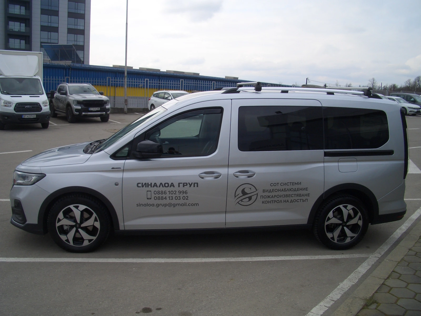 Ford Tourneo Connect ACTIVE LWB 6+ 1, снимка 4 - Автомобили и джипове - 53902075