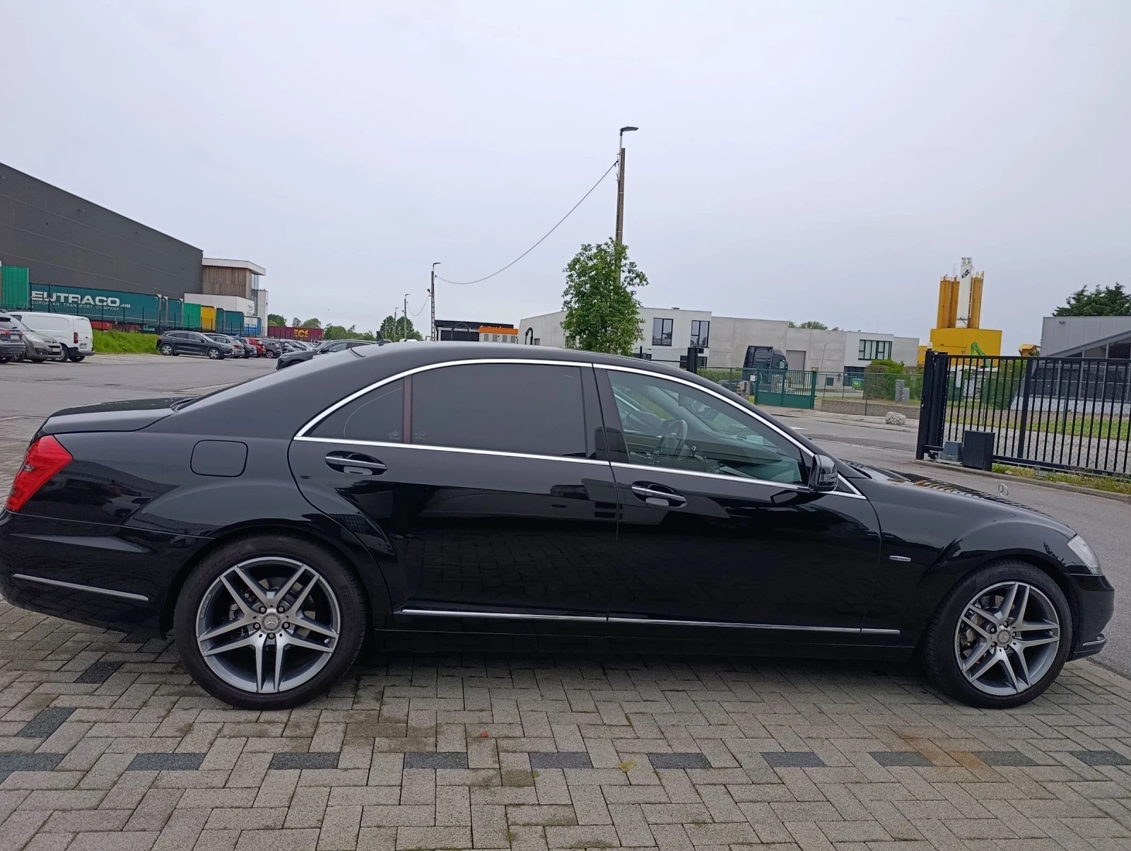 Mercedes-Benz S 400, снимка 4 - Автомобили и джипове - 54610458