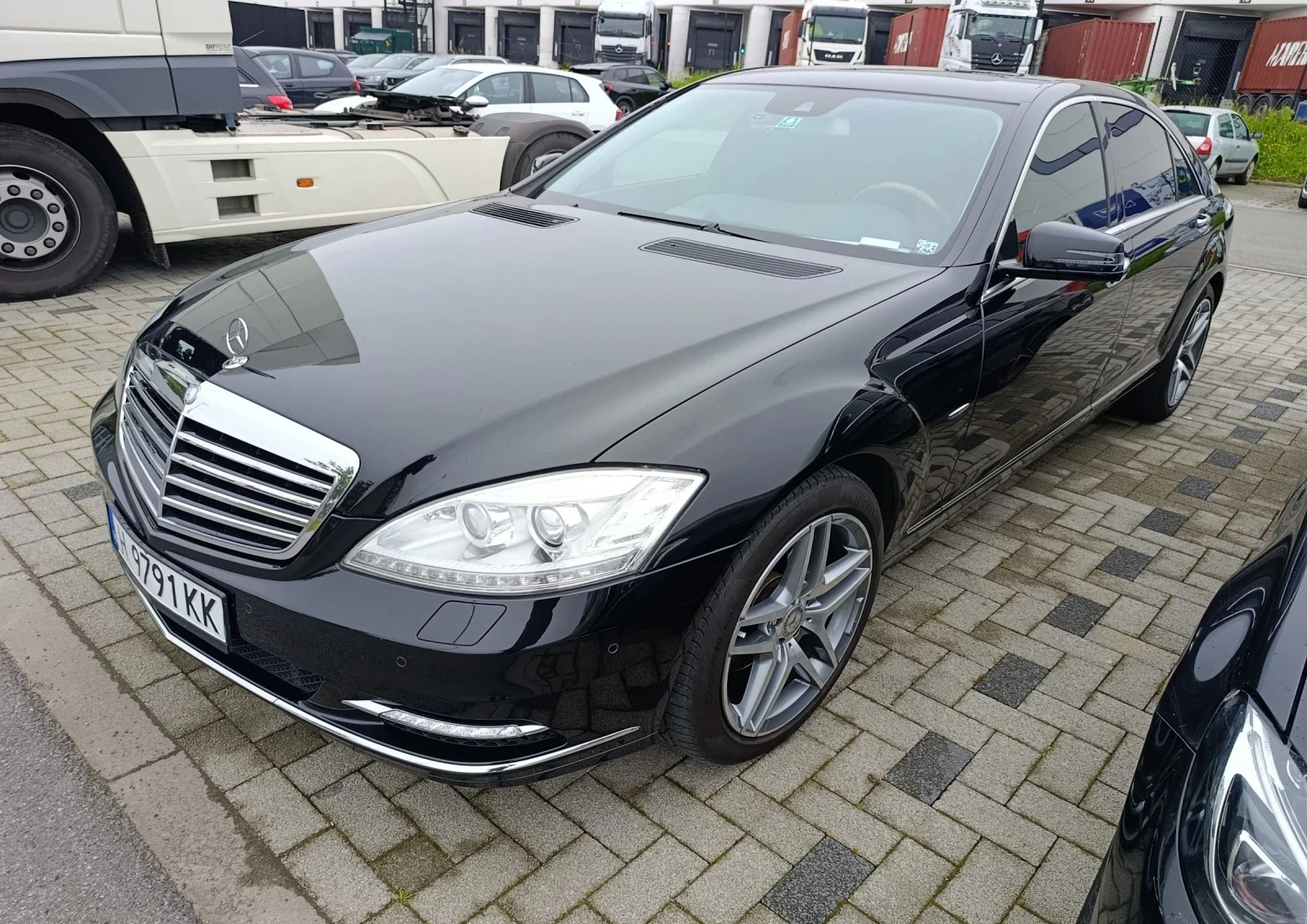 Mercedes-Benz S 400, снимка 3 - Автомобили и джипове - 54610458