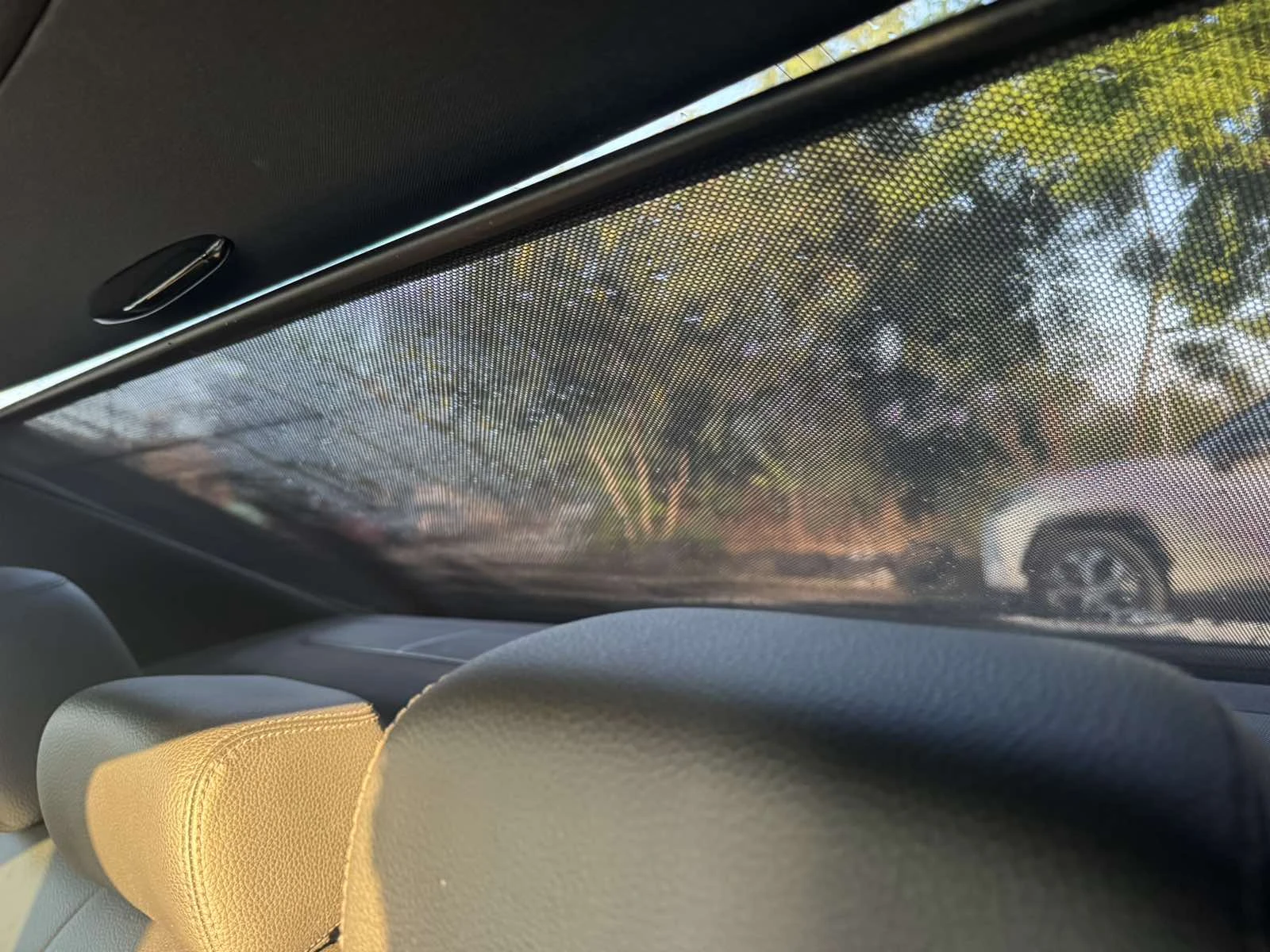Mercedes-Benz E 350 4matic, снимка 14 - Автомобили и джипове - 55160510