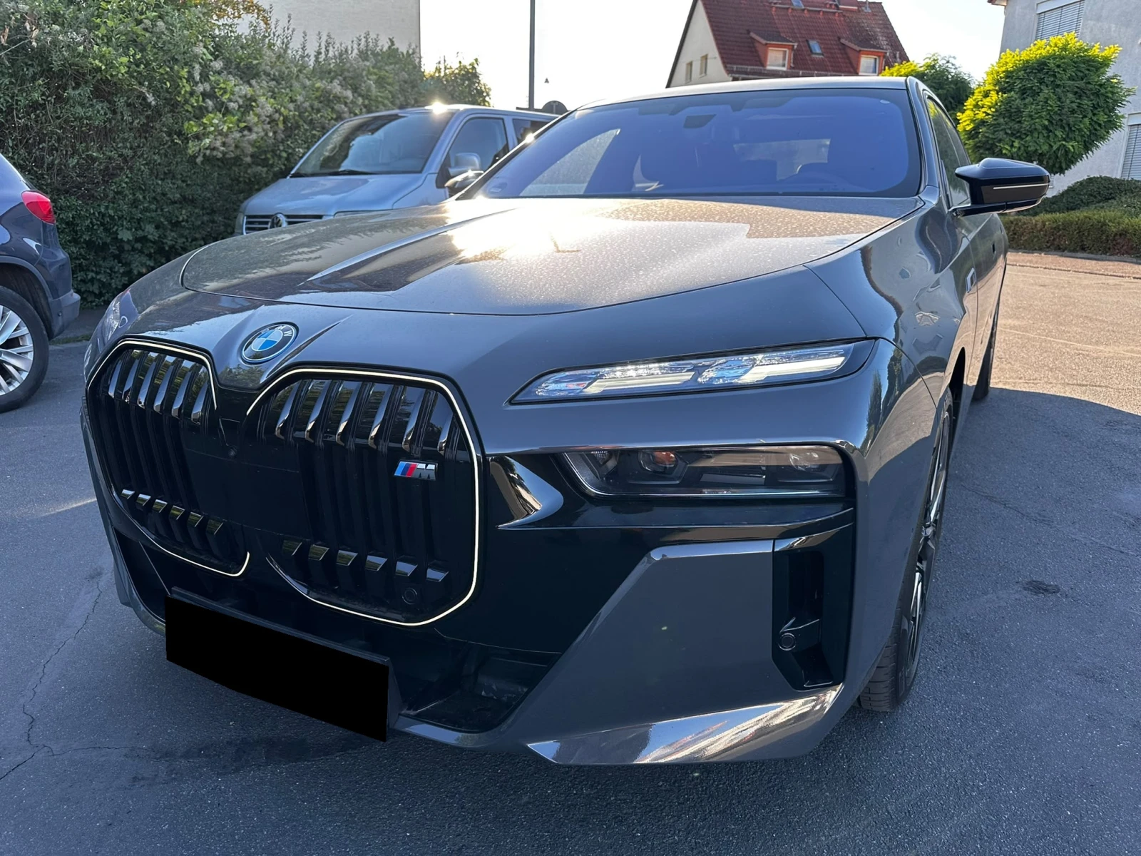 BMW i7 M70 xDrive, снимка 5 - Автомобили и джипове - 55636362