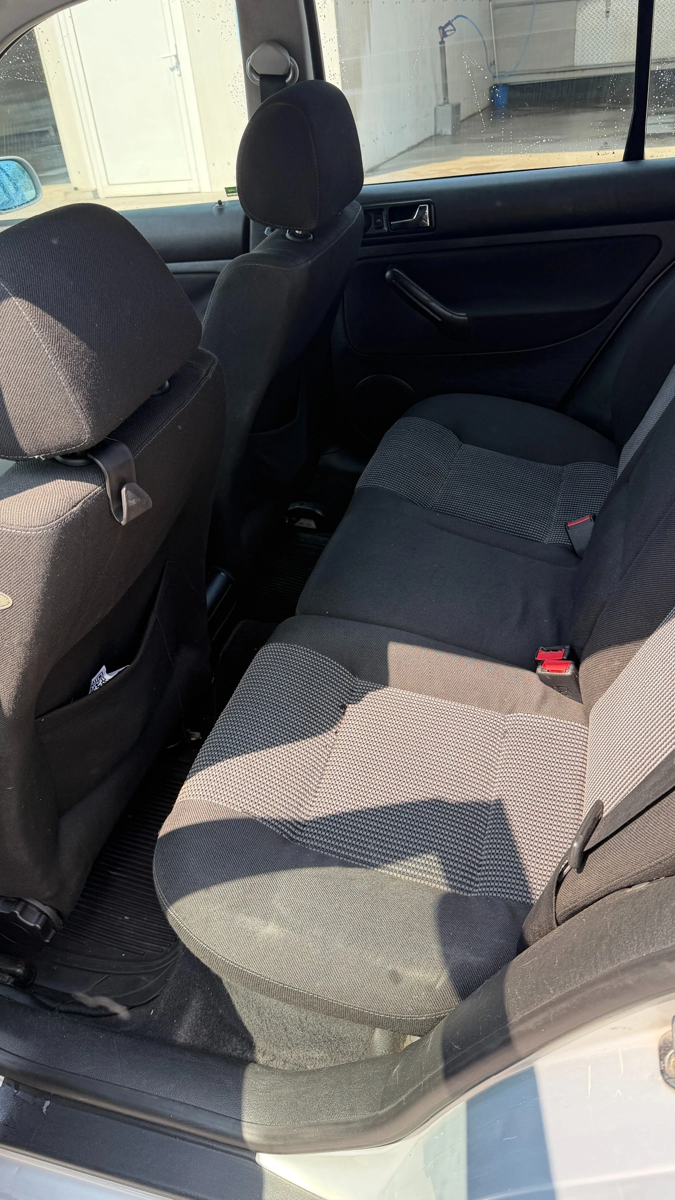 VW Golf 4, снимка 3 - Автомобили и джипове - 55800542