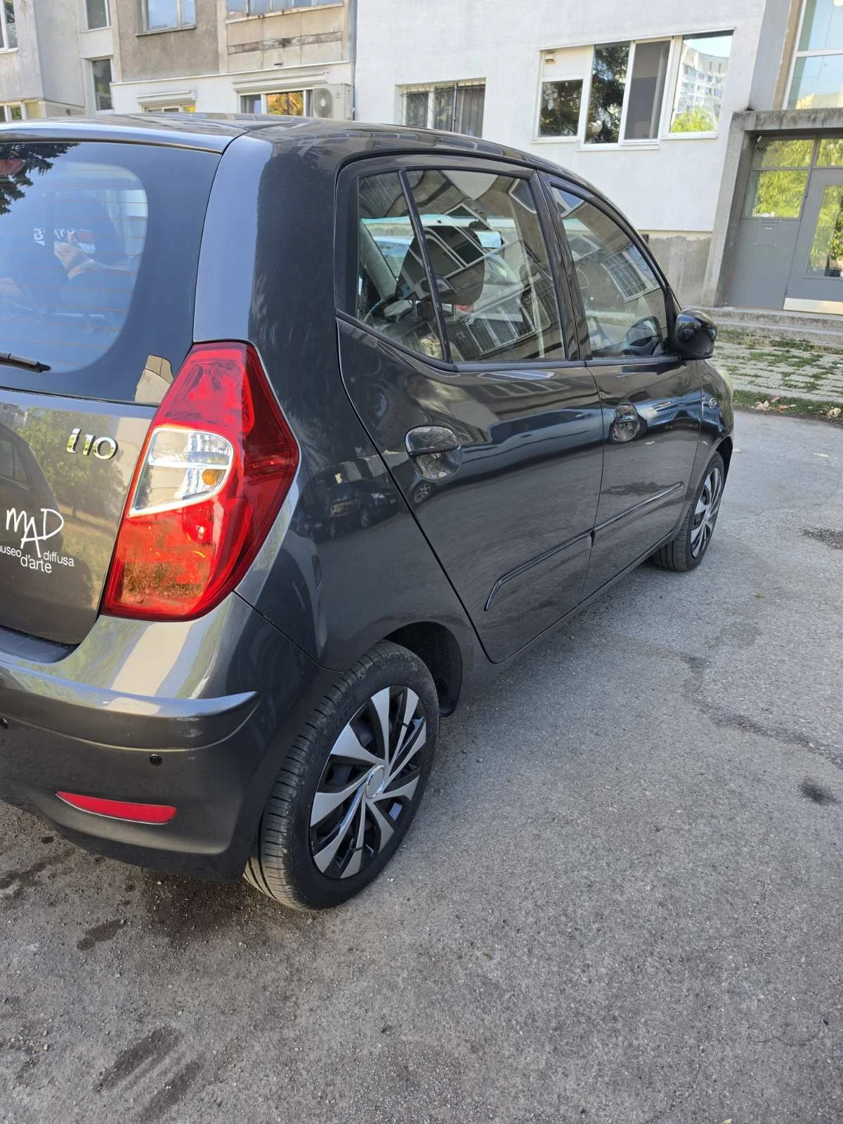 Hyundai I10, снимка 6 - Автомобили и джипове - 56057263