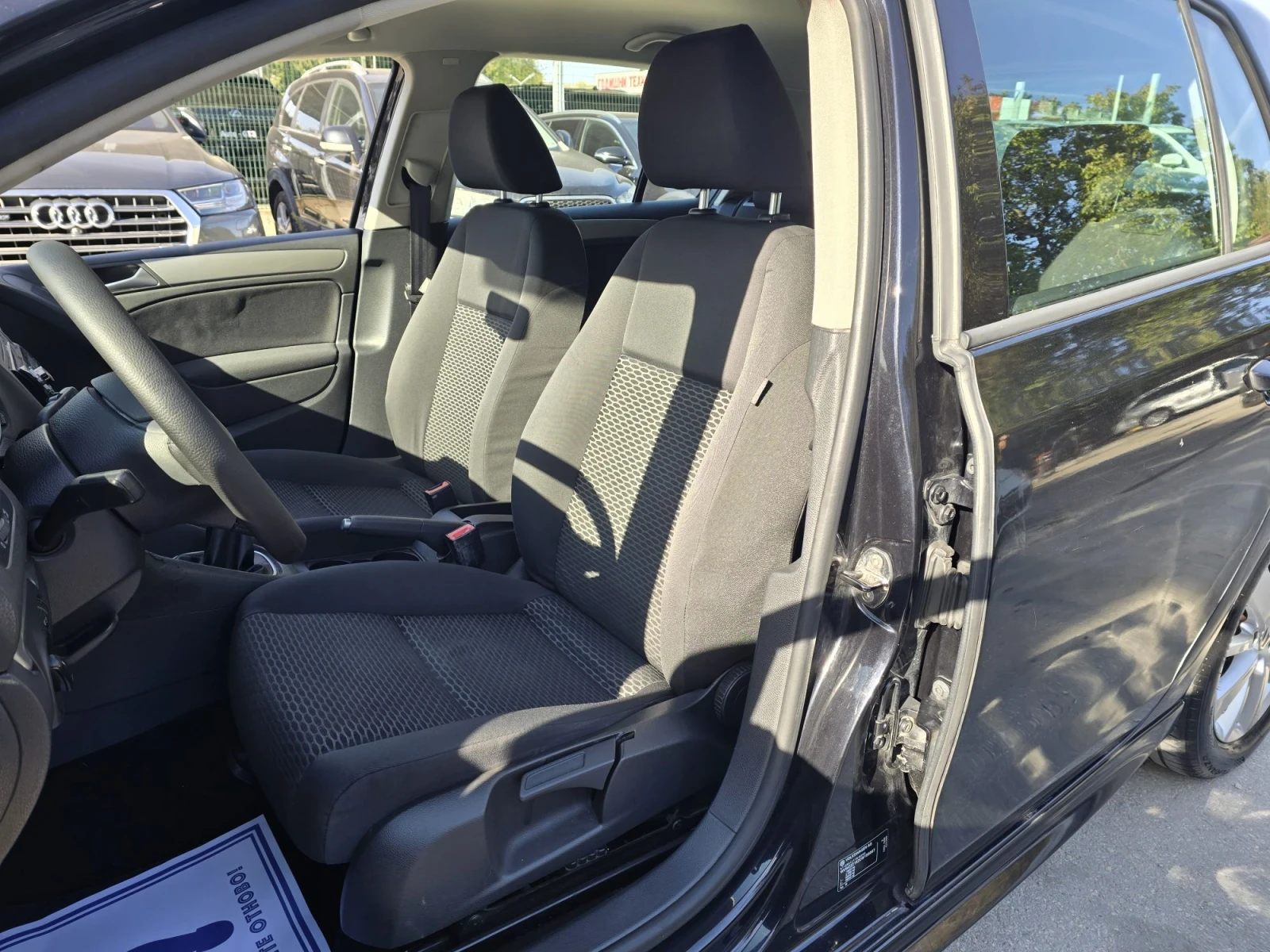 VW Golf 1.4TSI 122к.с Топ състояние , снимка 10 - Автомобили и джипове - 56327926
