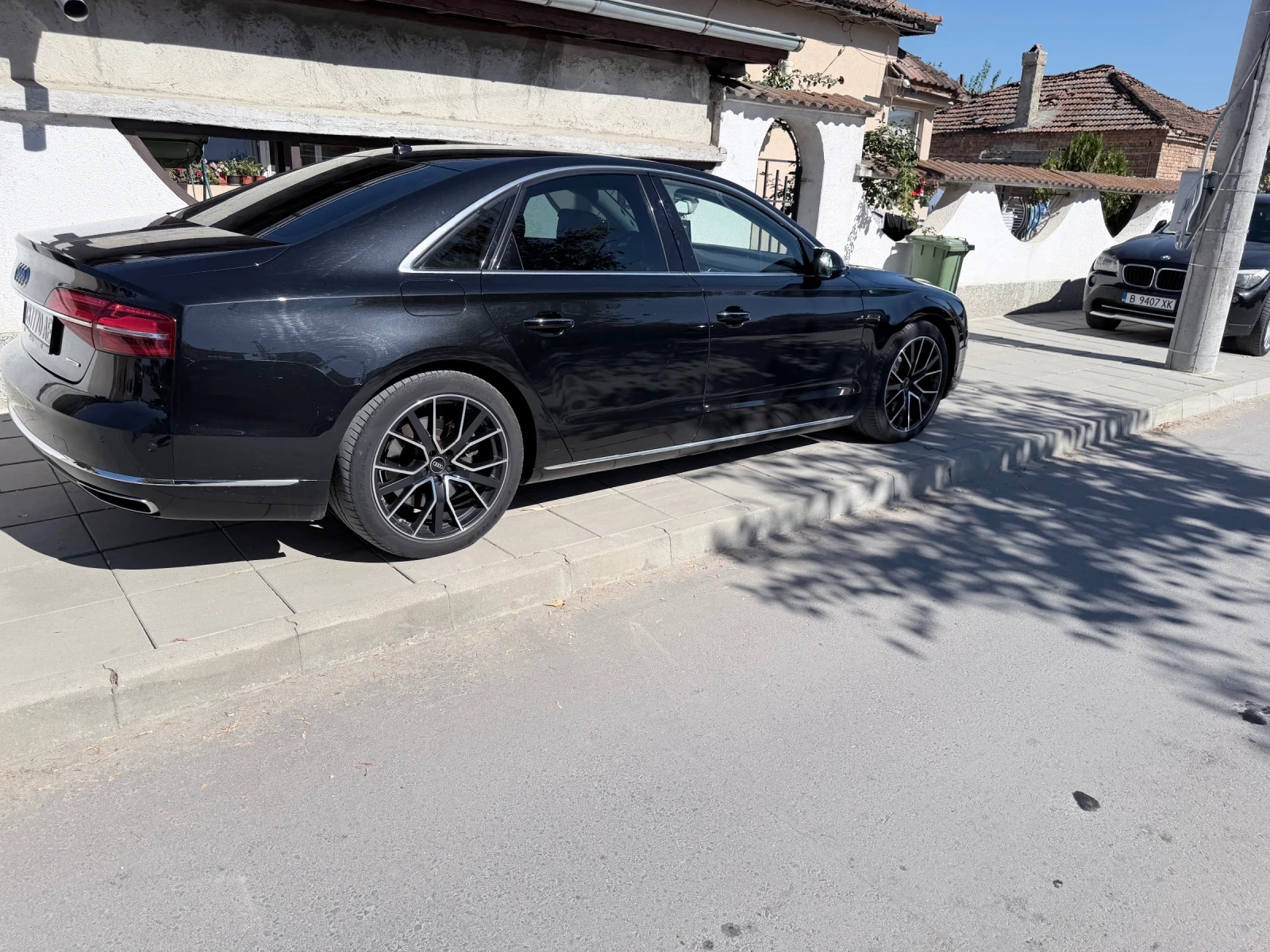 Audi A8, снимка 4 - Автомобили и джипове - 56347826