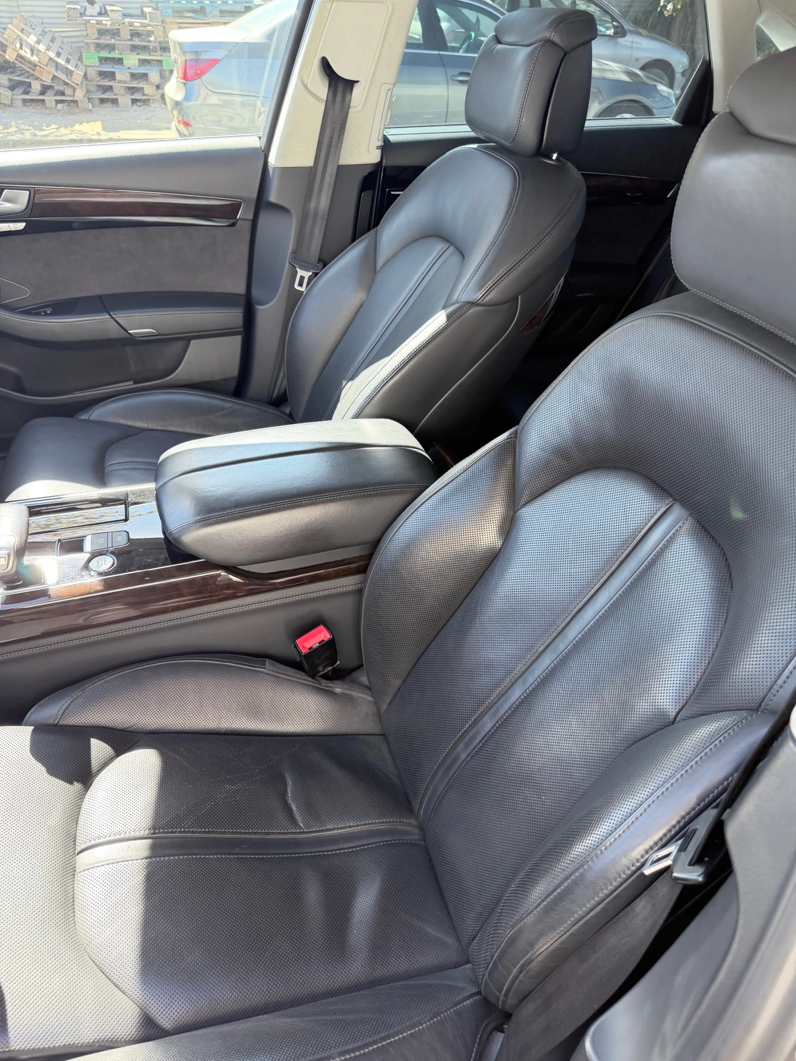 Audi A8, снимка 6 - Автомобили и джипове - 56347826