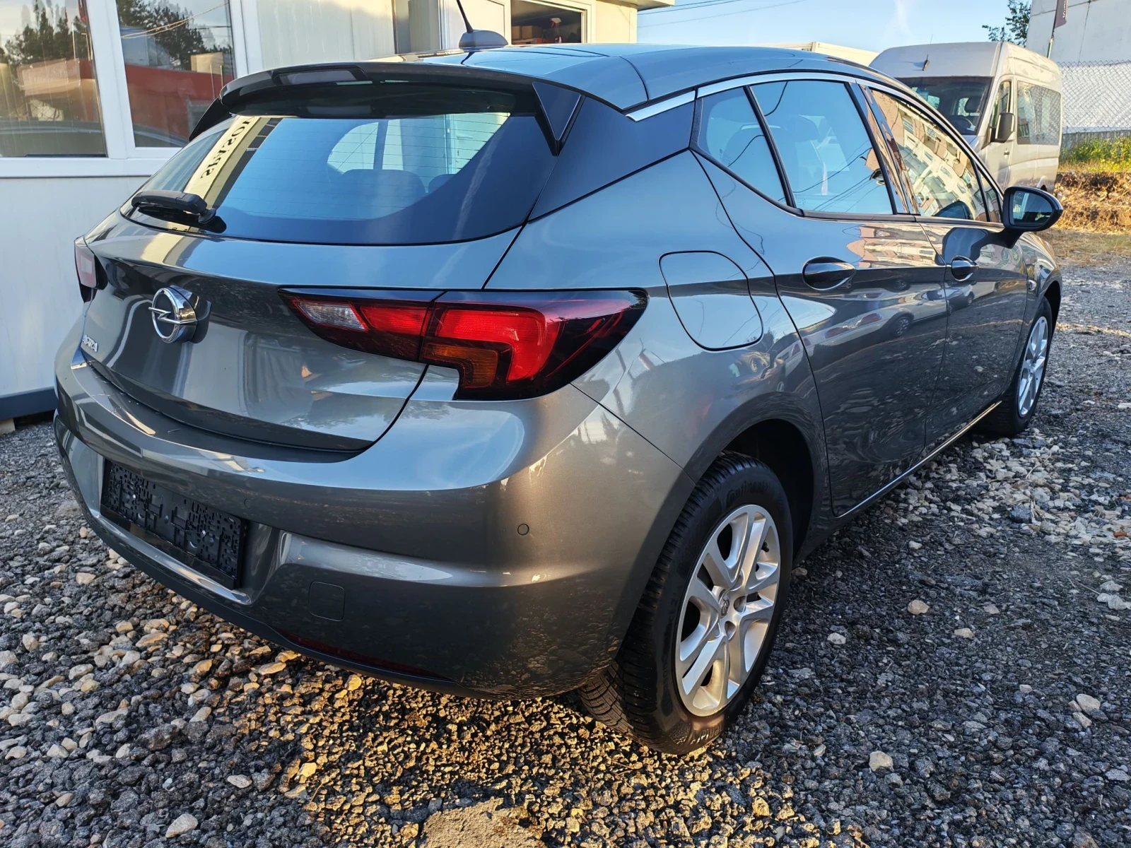 Opel Astra 1.5 diesel 105 k. c. COSMO | Mobile.bg � ����������� 4