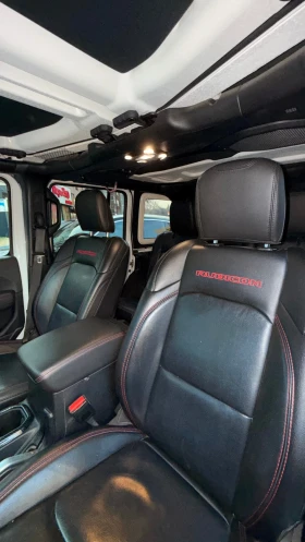 Jeep Wrangler JEEP WRANGLER 2.0 RUBICON/Подгрев волан/Камери   - 34900 € / 68258.47 лв. - 15677565 8