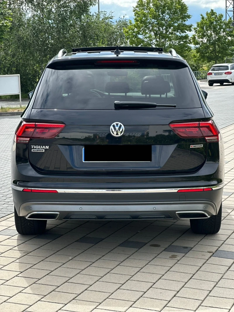 VW Tiguan Allspace* 4Motion* Exclusive* Panorama, снимка 4 - Автомобили и джипове - 46842695