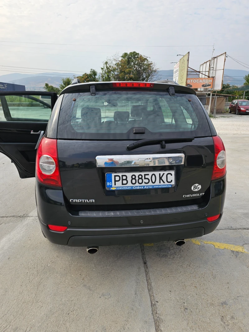 Chevrolet Captiva, снимка 5 - Автомобили и джипове - 47336820