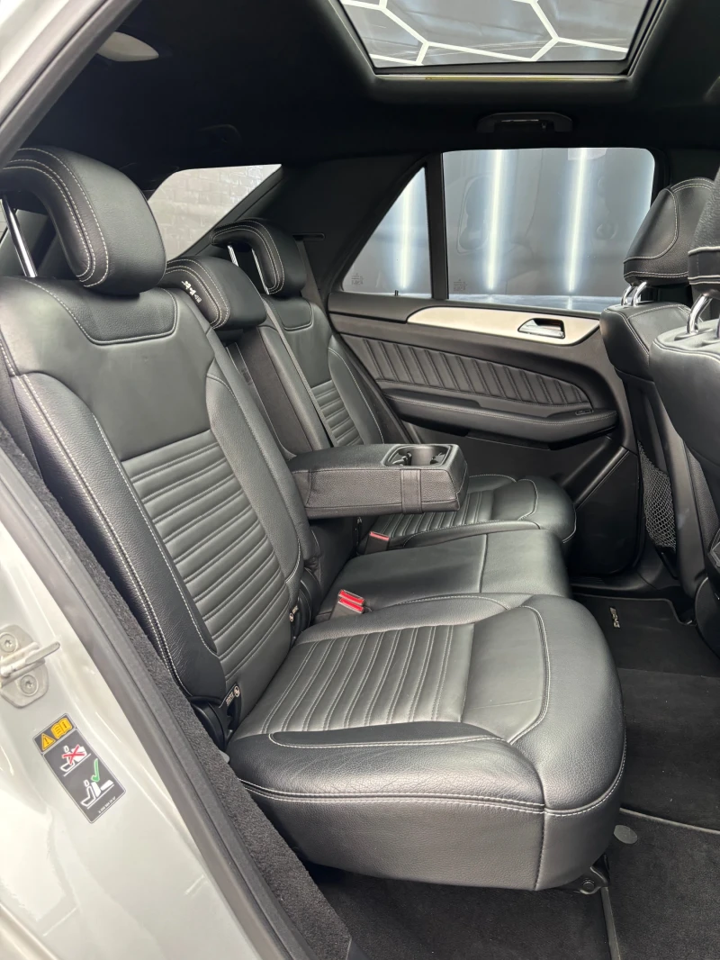 Mercedes-Benz GLE 500 AMG-500 Plug-in Hybrid , снимка 16 - Автомобили и джипове - 51997918