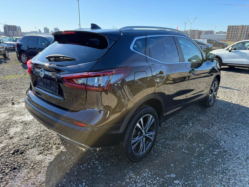 Nissan Qashqai 1.3Tekna 34000km, снимка 4 - Автомобили и джипове - 53044158