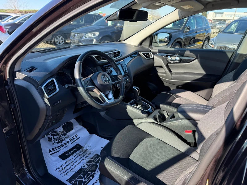 Nissan Qashqai 1.3Tekna 34000km, снимка 9 - Автомобили и джипове - 53044158