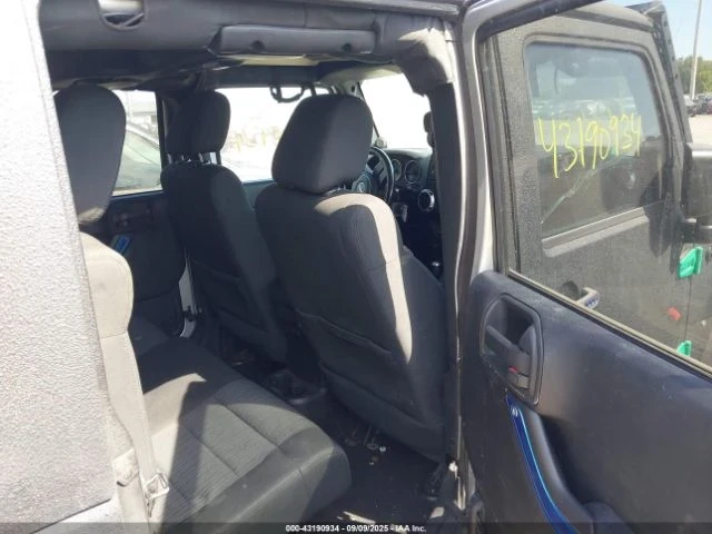 Jeep Wrangler Rubicon  | Mobile.bg   11