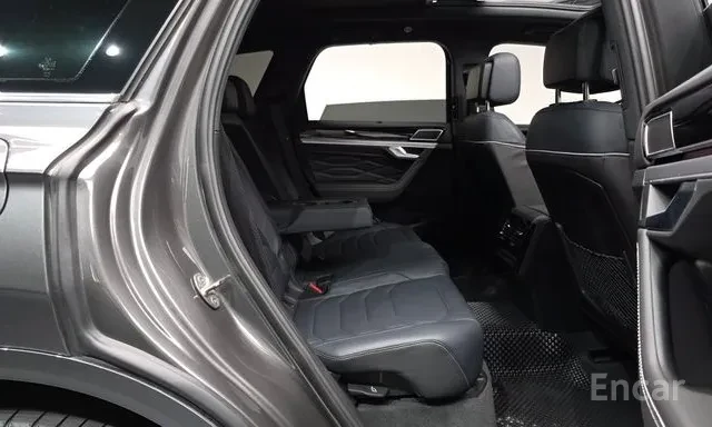 VW Touareg 3.0TDI R LINE FACELIFT FULL ОБДУХВАНЕ 360 DYNAUDIO, снимка 12 - Автомобили и джипове - 55723113