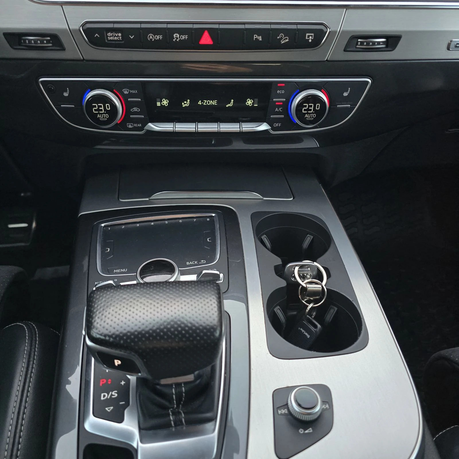 Audi Q7 SLINE - изображение 5