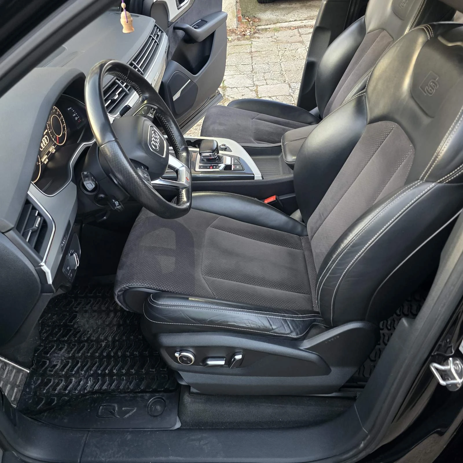 Audi Q7 SLINE - изображение 6