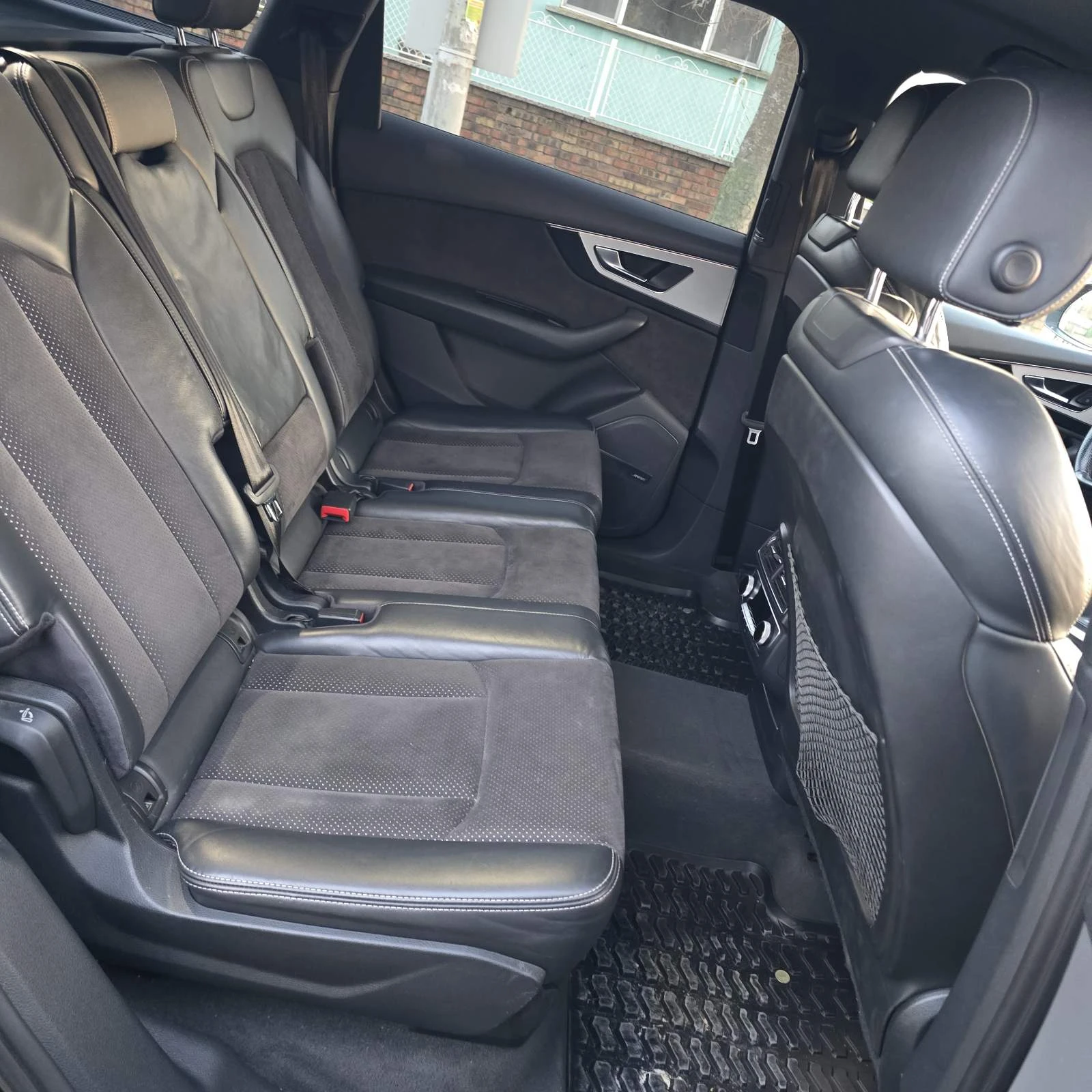 Audi Q7 SLINE - изображение 8