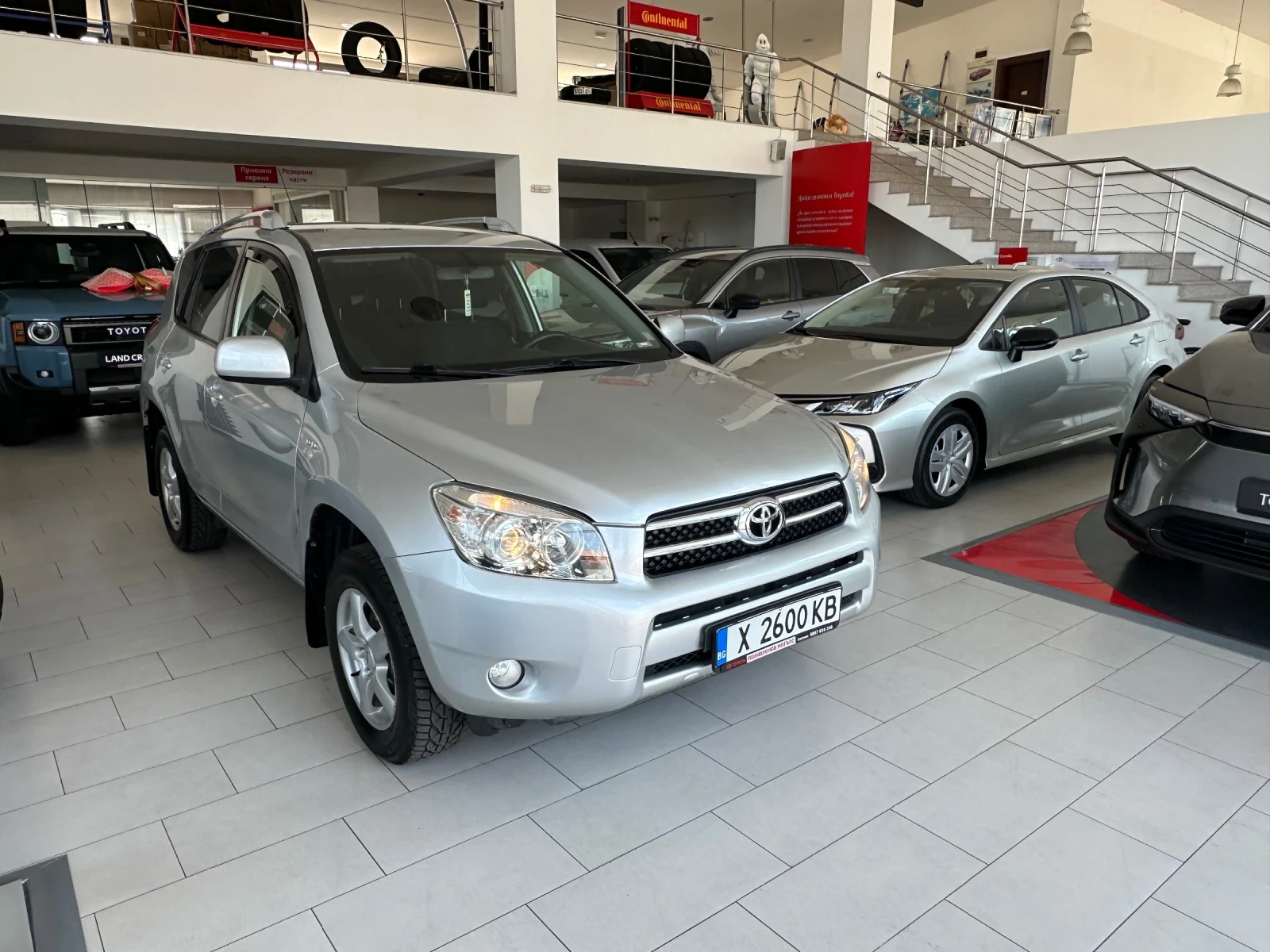 Toyota Rav4 4x4 - изображение 6