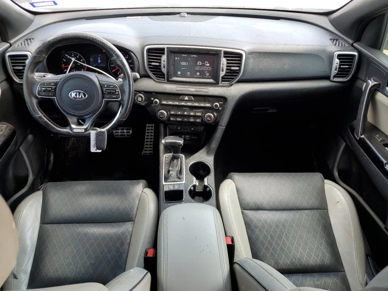 Kia Sportage 2.4 FWD * CAM * ДВУЦВЕТЕН САЛОН * ОТОПЛЯЕМ ВОЛАН - изображение 8