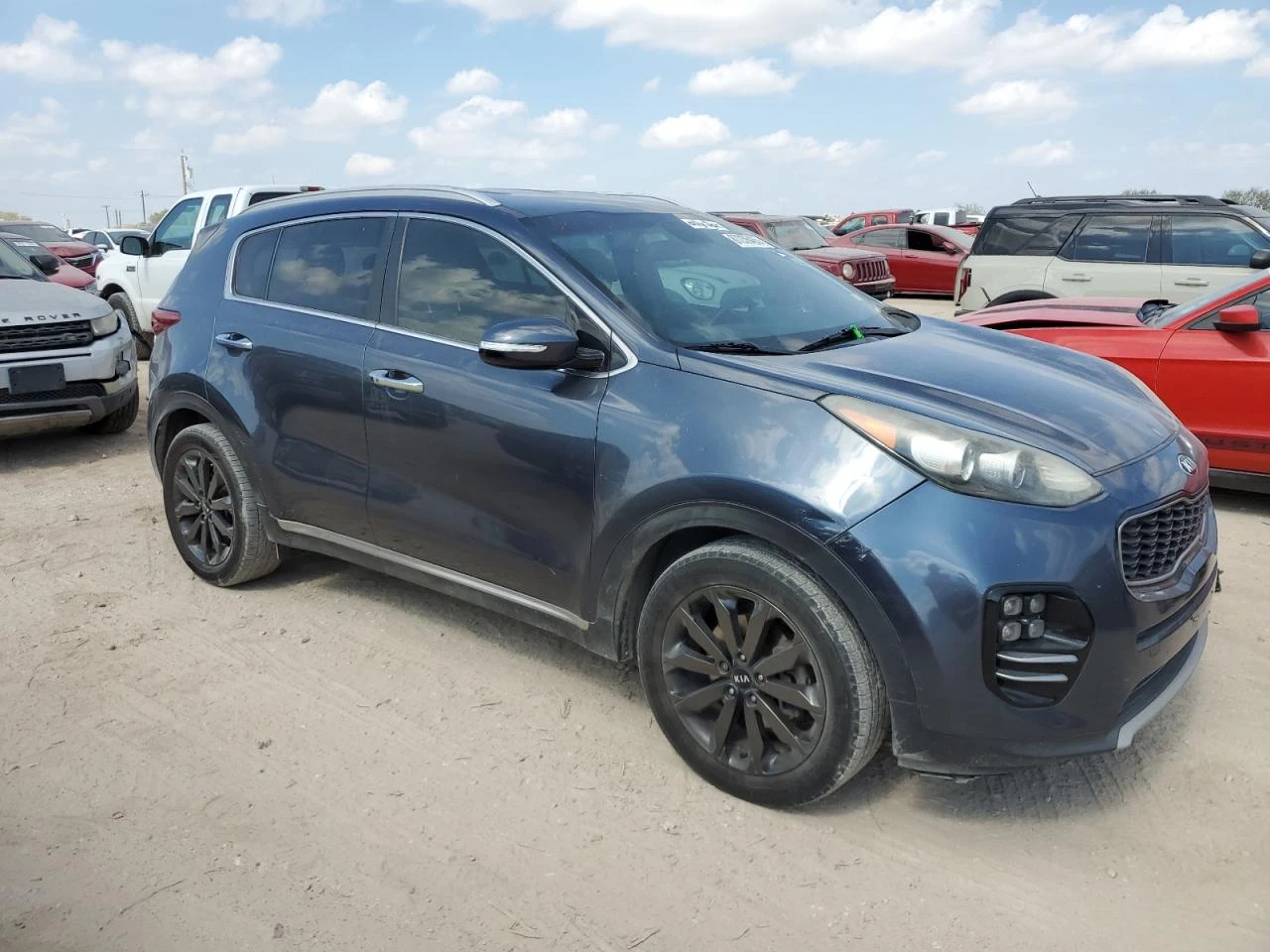 Kia Sportage 2.4 FWD * CAM * ДВУЦВЕТЕН САЛОН * ОТОПЛЯЕМ ВОЛАН - изображение 4