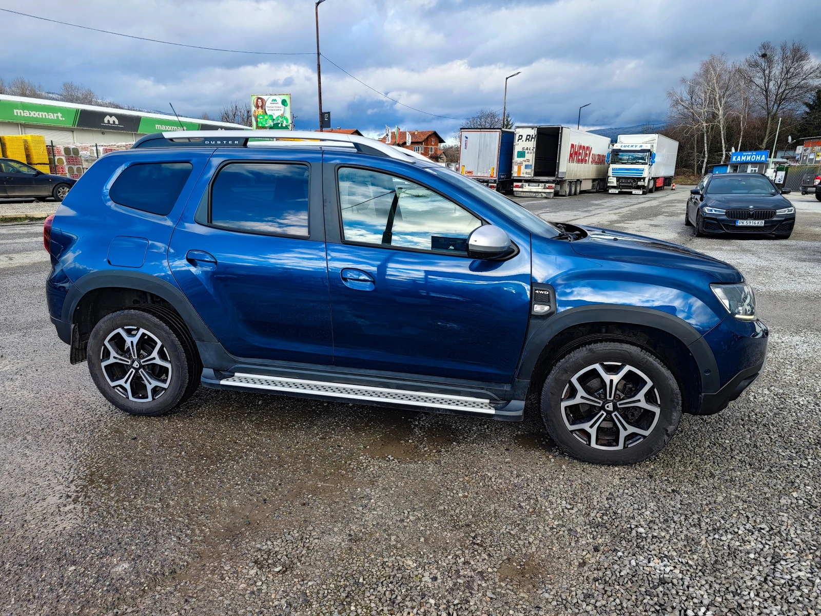 Dacia Duster 1.2 4x4/Navi/KeyLes - изображение 5