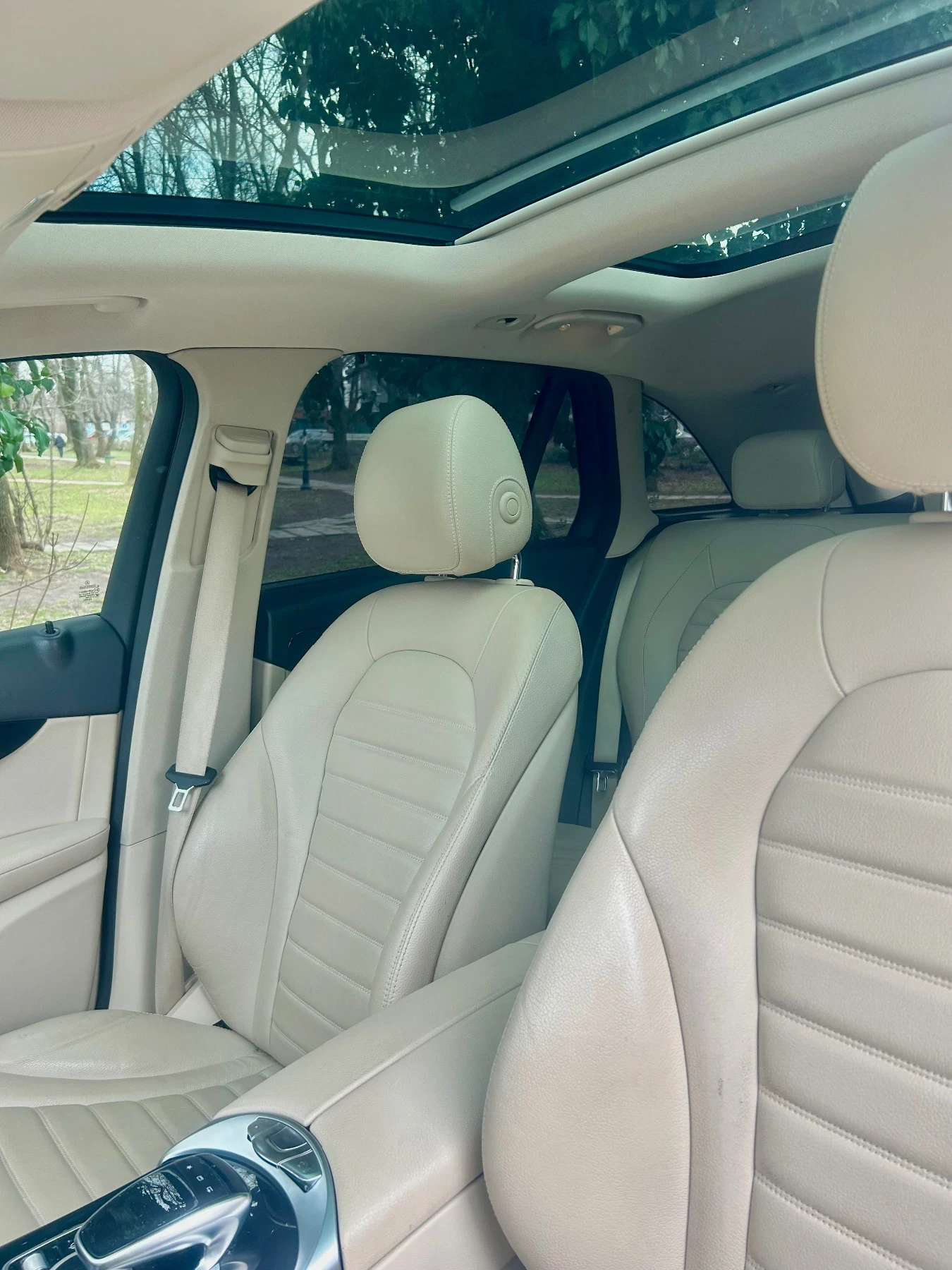 Mercedes-Benz GLC 250, снимка 13 - Автомобили и джипове - 53907625