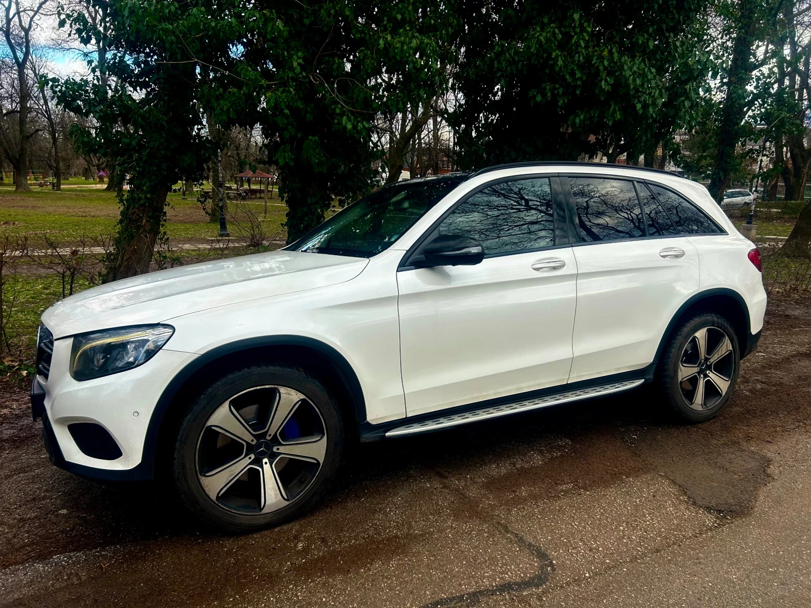 Mercedes-Benz GLC 250, снимка 3 - Автомобили и джипове - 53907625